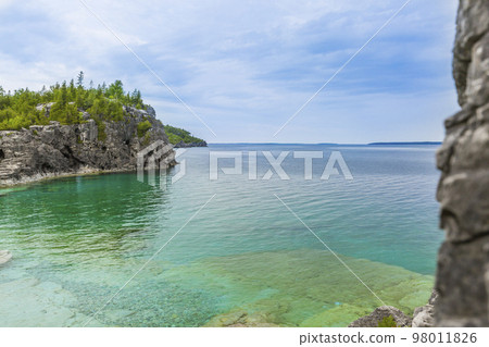 The Bruce Peninsula National Park The Bruce Peninsula National Park 98011826