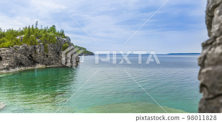 The Bruce Peninsula National Park 98011828