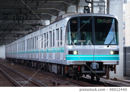 通勤列車 東京地鐵南北線 9000 系列 98012440