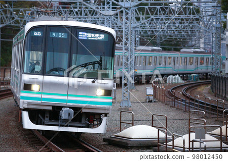通勤列車東京地鐵南北線9000系列更新車 通勤列車東京地鐵南北線9000系列更新車 98012450