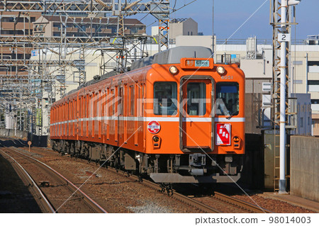 Vehicles running on the Kintetsu Minami-Osaka Line 98014003