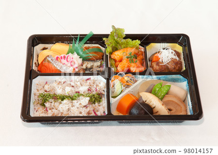 Image of luxurious bento Makuuchi 98014157