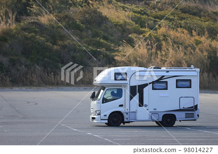 Camper image Camper image 98014227