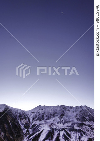 Tateyama before dawn Tateyama before dawn 98015946