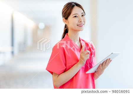 女護士形象拍攝合作《LINK FOREST》 98016091