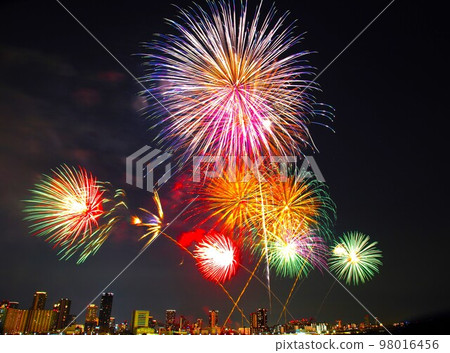 Naniwa Yodogawa煙花匯演2 Naniwa Yodogawa煙花匯演2 98016456