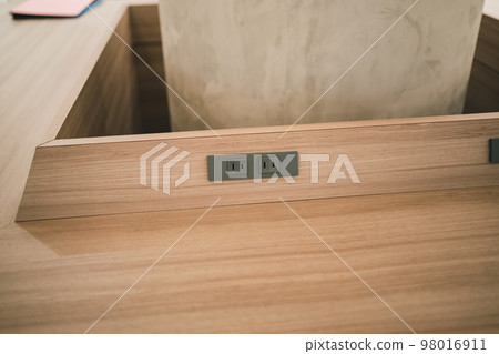 outlet, counter, countertop 98016911