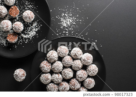 Coconut Chocolate balls 98017323