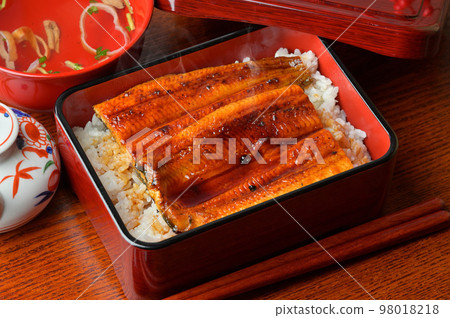 Note) Steam is synthetic. Domestic eel kabayaki, eel kabayaki, eel kabayaki, kabayaki, luxury gourmet, seafood dishes, eel dishes. 98018218