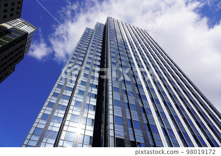 Osaka High Public Prosecutors Office (Nakanoshima, Osaka) 98019172