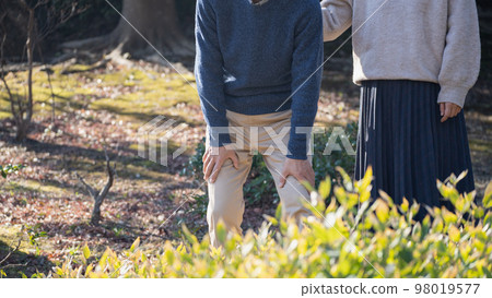 woman caring for man woman caring for man 98019577