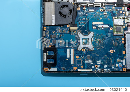 disassembled laptop board top view 98021440