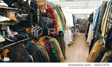 [Osaka Prefecture] A reuse shop that reuses unnecessary items 98023470