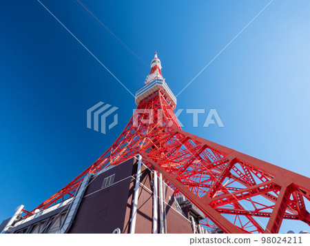 藍天和東京鐵塔 98024211
