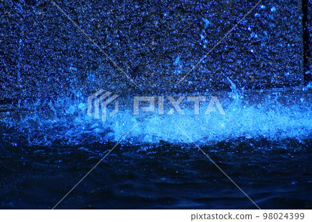 彩色河水石岩石(2023年1月註冊) 彩色河水石岩石(2023年1月註冊) 98024399