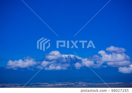 Mount Kilimanjaro Dormant Volcano In United Republic Of Tanzania kibo Mawenzi Shira Highest Peaks 98027285