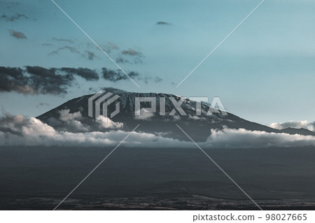 Mount Kilimanjaro Dormant Volcano In United Republic Of Tanzania kibo Mawenzi Shira Highest Peaks 98027665