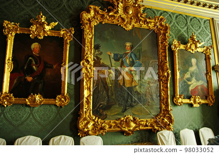 Ornate interior decoration of Drottningholm Palace Ornate interior decoration of Drottningholm Palace 98033052
