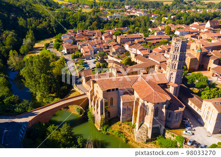 Summer view from drone of French township of Rieux-Volvestre 98033270