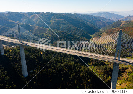 Aerial view of suspension bridge across gorge of Corgo river near Vila Real 98033383