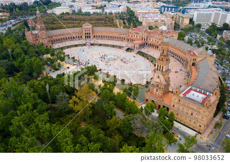 Panoramic view of Plaza de Espana Panoramic view of Plaza de Espana 98033652