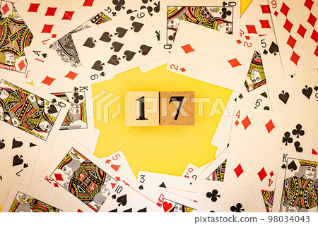 Playing card and block numbers 17 Playing card and block numbers 17 98034043