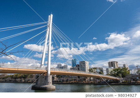 Kawasaki Bridge over Okawa (former Yodogawa) 98034927