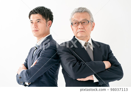 2個商人 98037113