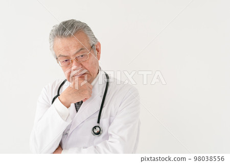 Worried doctor medical senior 98038556
