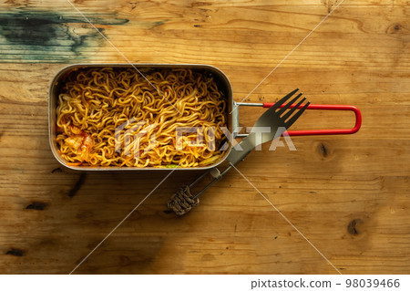 Budae jjigae Korean cuisine Budae-jjigae Korean military hotpot 98039466