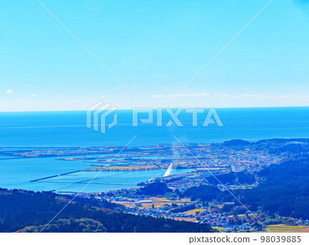 Scenery from Mt. Kanpu 98039885