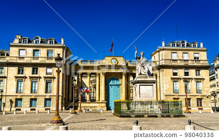 Bourbon Palace, the French National Assembly with the Law statue in Paris, France 98040338