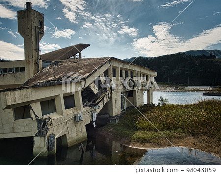 高田松原海嘯復興紀念公園地震遺跡/舊青年旅館 高田松原海嘯復興紀念公園地震遺跡/舊青年旅館 98043059