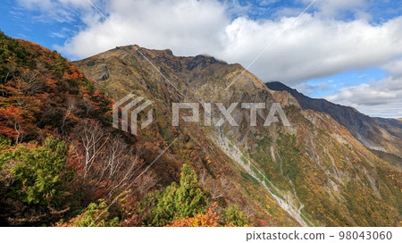 日本名山 100 秋 谷川岳 日本名山 100 秋 谷川岳 98043060