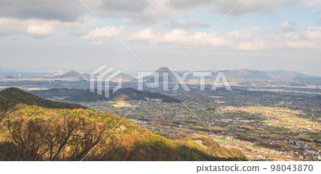 Scenery of Zentsuji city from Mt. 98043870