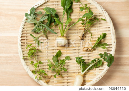 Seven herbs of spring 98044530