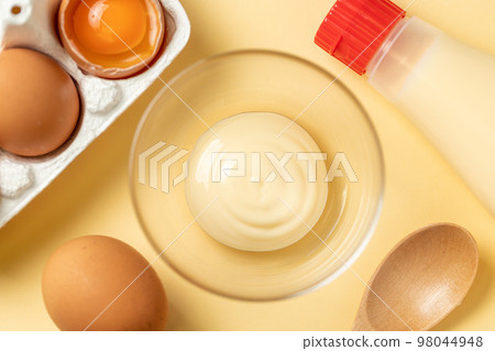 mayonnaise mayonnaise 98044948