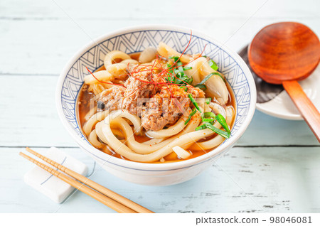 雞肉烏冬面 雞肉烏冬面 98046081