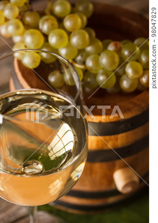 Wine concept 98047829