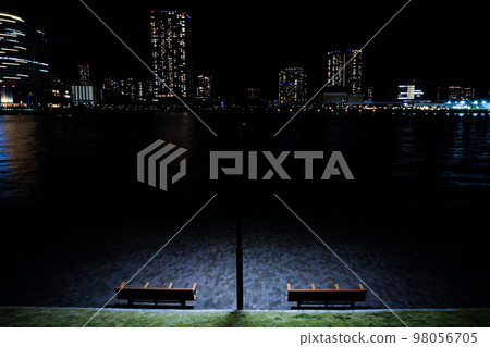 Night bench 98056705