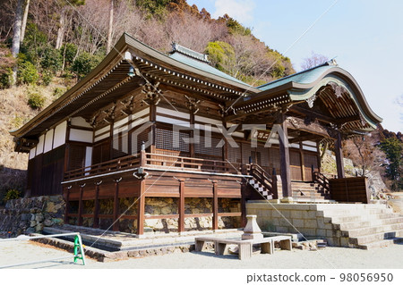 Katsuo-ji Temple/Honen Shonin No. 5 Sacred Site Ossuary/Nikaido (Minoh City, Osaka Prefecture) 98056950