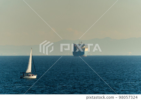 Scenery of Tokyo Bay Scenery of Tokyo Bay 98057324