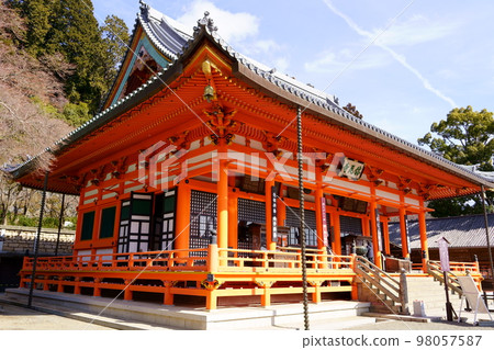 勝尾寺/正殿（大阪府箕面市） 98057587