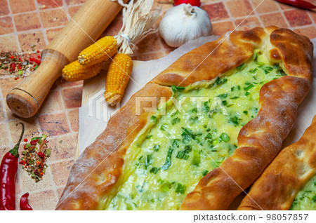 Cheese pide 98057857