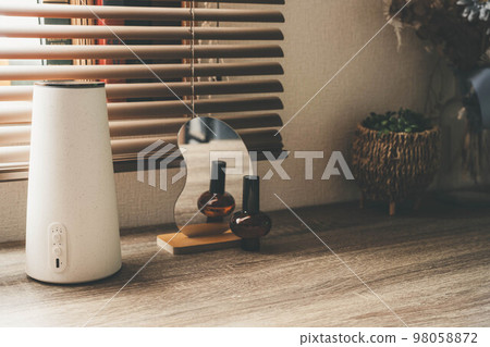 Aroma pot and interior 98058872