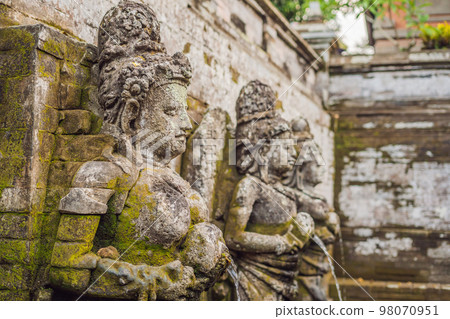 Old Hindu temple of Goa Gajah near Ubud on the island of Bali, Indonesia 98070951
