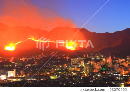 Ougiyama Fire Festival (From Beppu City Yukemuri Observatory) 98070963