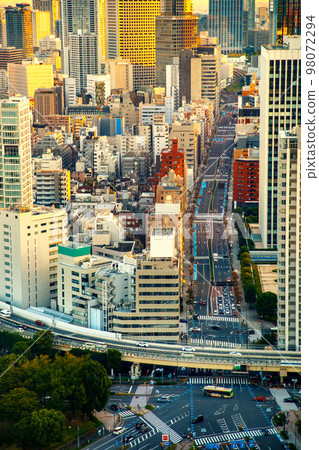 The skyline and cityscape at sunset in Tokyo, Japan The skyline and cityscape at sunset in Tokyo, Japan 98072294