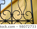 Iron door 98072733