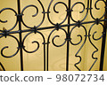Iron door 98072734